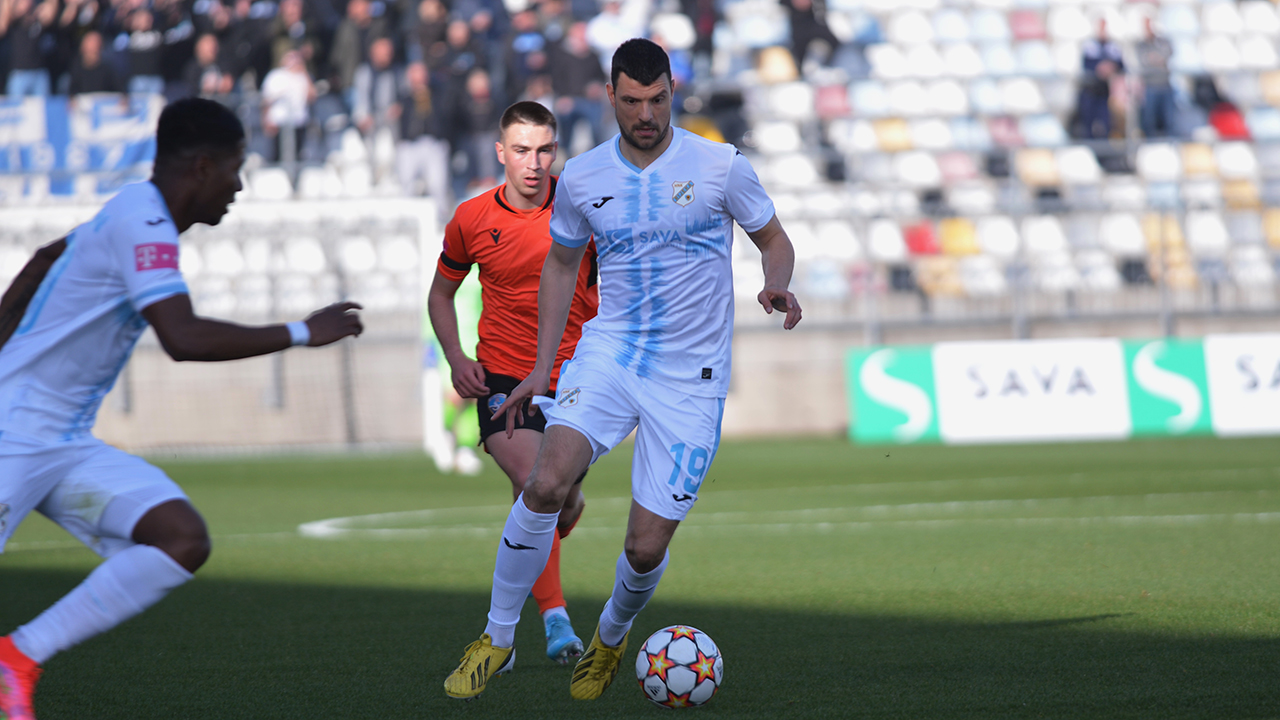 Haris Vuckic of HNK Rijeka controls a ball during the 1st leg of