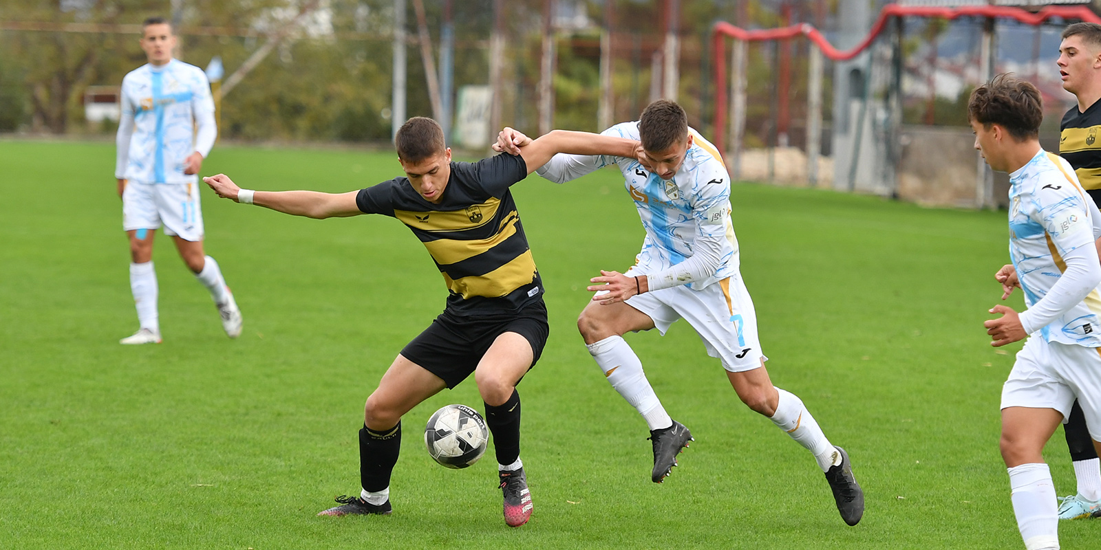 HNK Rijeka [1] - 0 NK Osijek - Marko Pjaca 47' : r/soccer